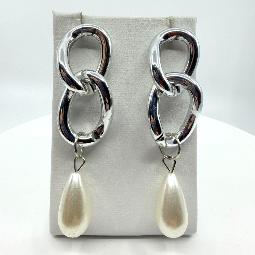 VTG Y2K Silver Tone Chunky Chain Link Faux Pearl Dangle Earrings